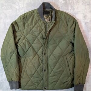 Banana Republic Bomber Jacket Quilted Camo Lined Water Resistant BR+ Green Men M